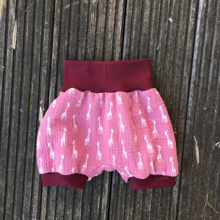 kurze Pumphose Musselin rosa